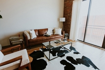 ماه مارس آب و هوا هزاران نفر را به خود جلب می کند.